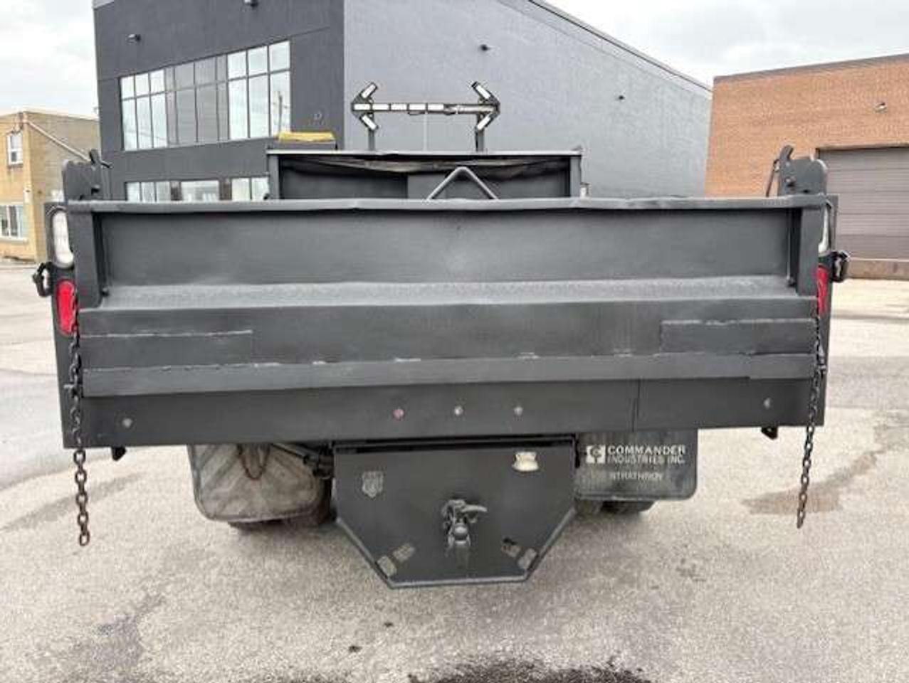 2014 Chevrolet Silverado 3500 **9.5 FOOT DEL DUMP BOX-ONLY 110,000KM-CERTIFIED** Photo