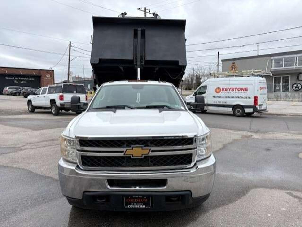 2014 Chevrolet Silverado 3500 **9.5 FOOT DEL DUMP BOX-ONLY 110,000KM-CERTIFIED** Photo
