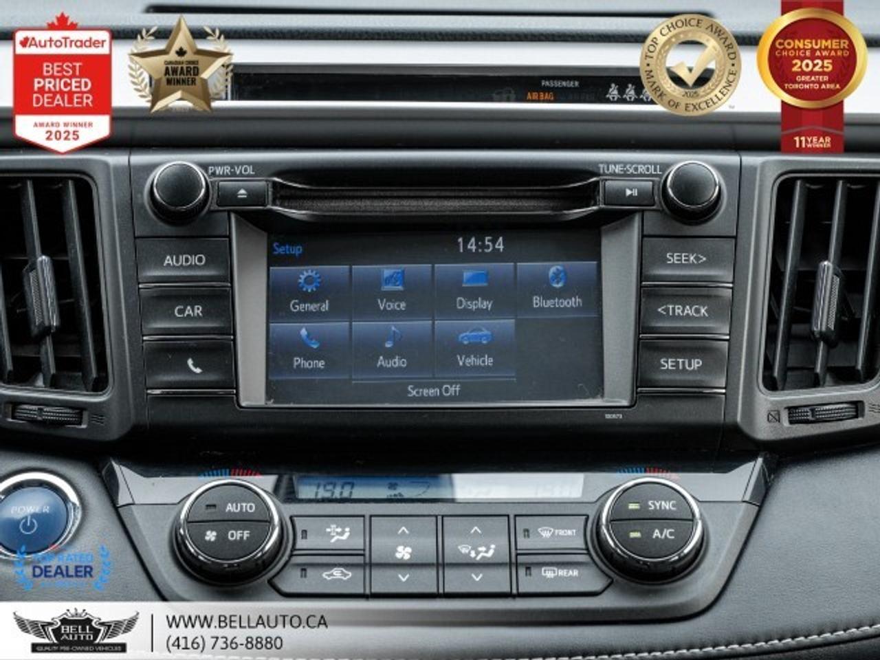 2018 Toyota RAV4 Hybrid LE+   B.CAM   B.SPOT   ROOFRACKS   NOACCIDE Photo