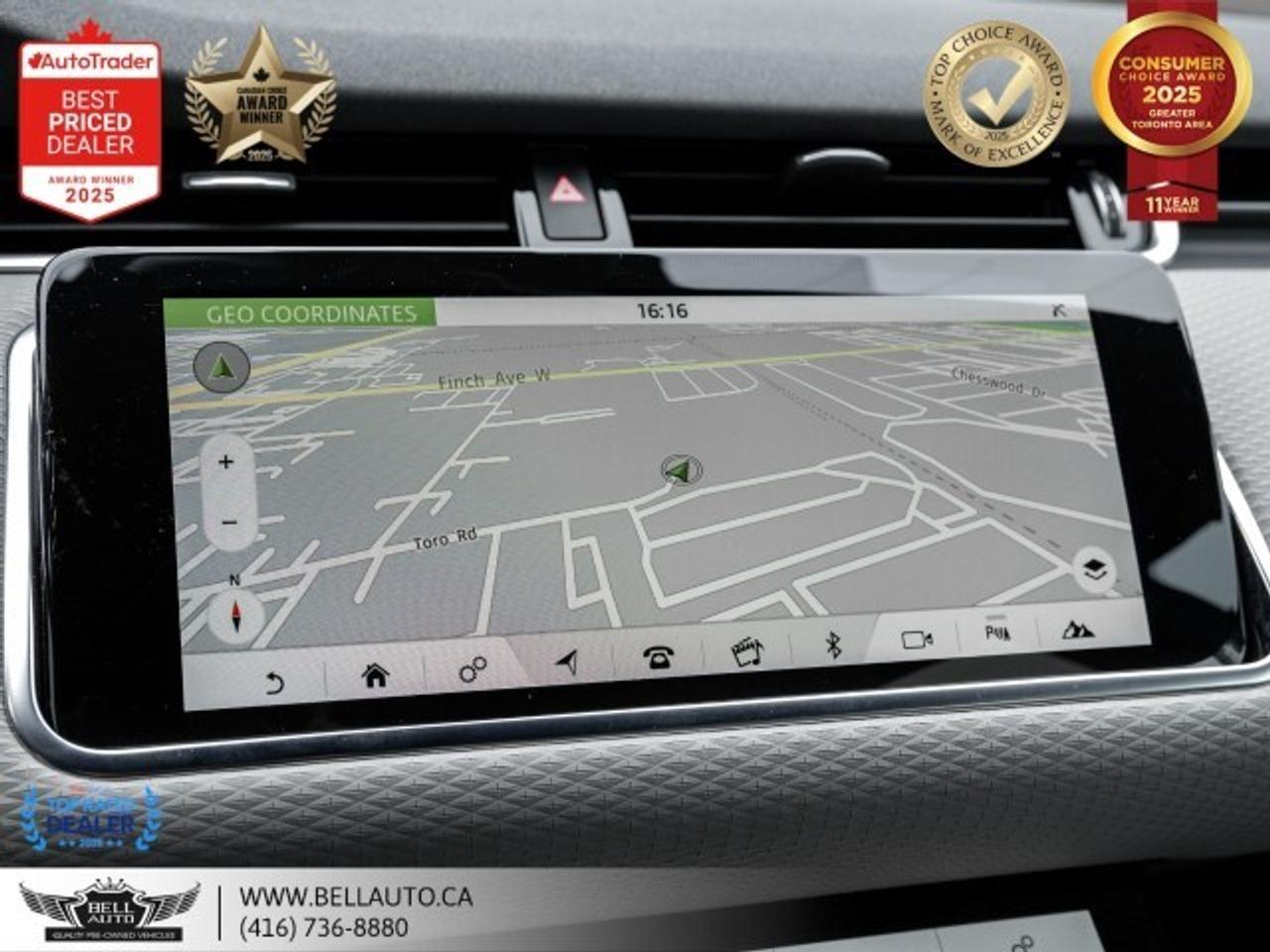 2020 Land Rover Range Rover Evoque S   NAVI   B.CAM   PANO   MERIDIAN   ALLBLKACCENTS Photo3