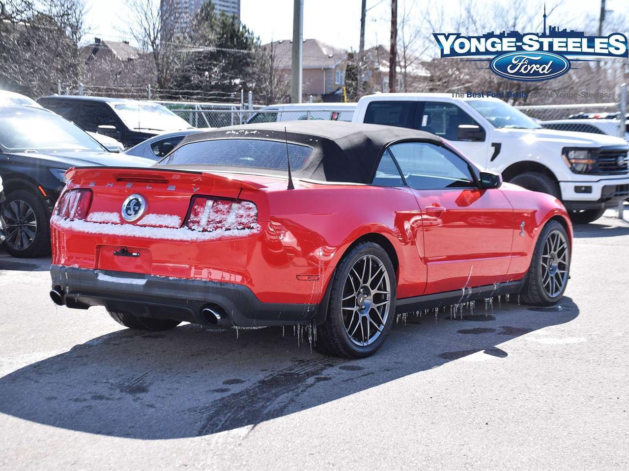 2011 Ford Mustang ROUSH EXHAUST   SVP PERFO PKG   ONLY 37,016 KMS Photo3