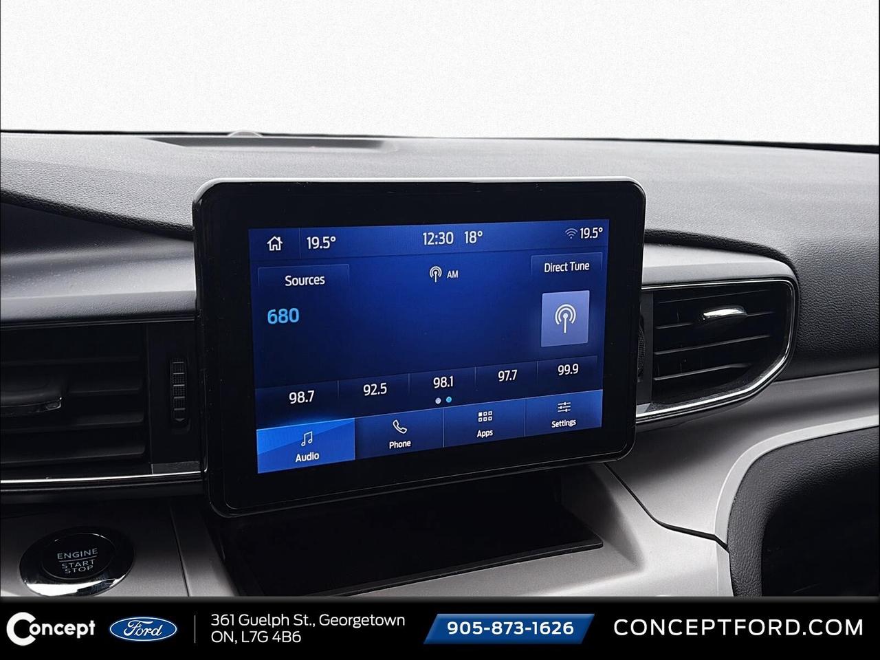 2024 Ford Explorer 4WD   7 Passenger   Heated Seats Photo
