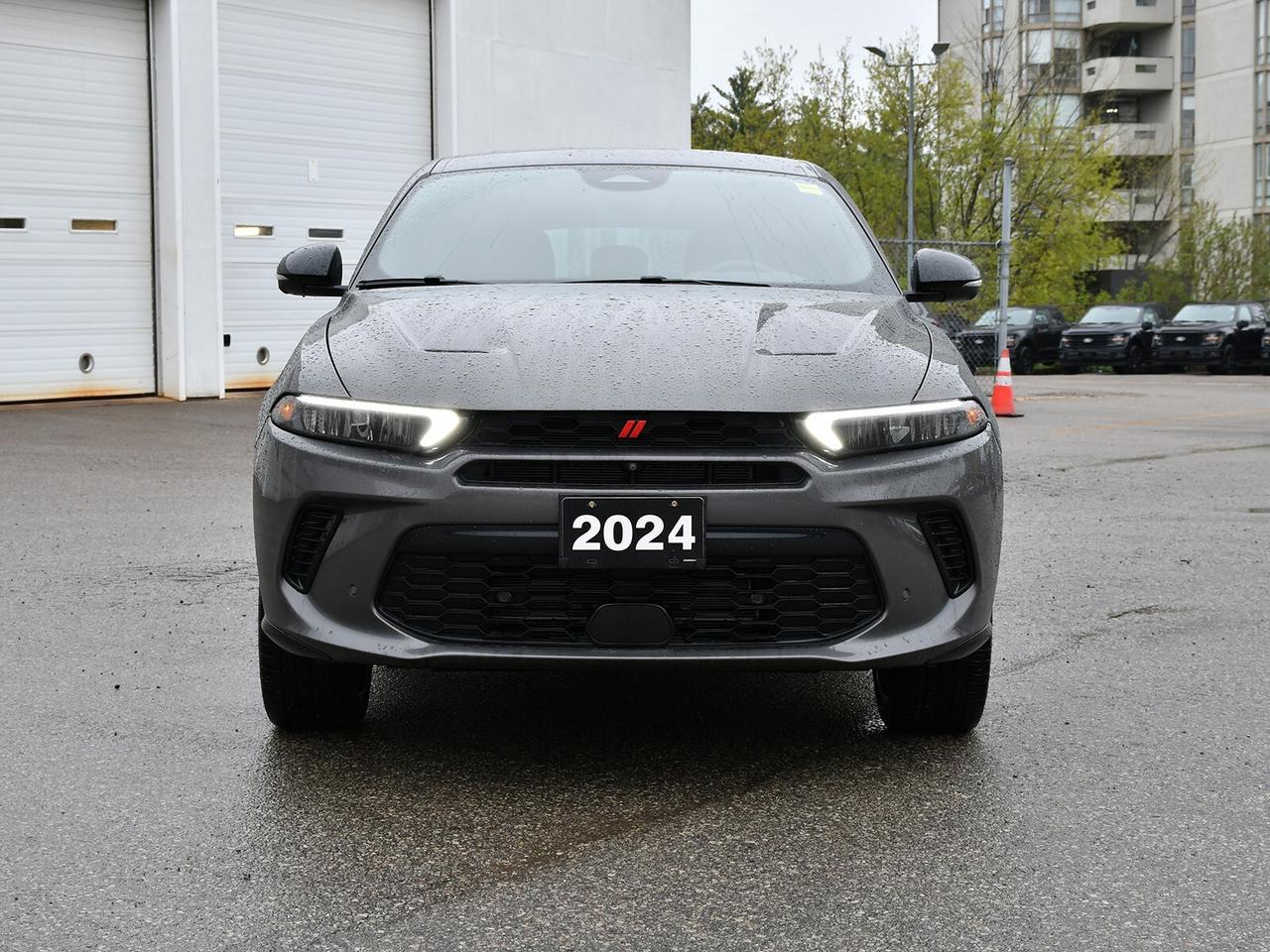 2024 Dodge Hornet PHEV PHEV   LOW KM   R/T Track Pack Photo