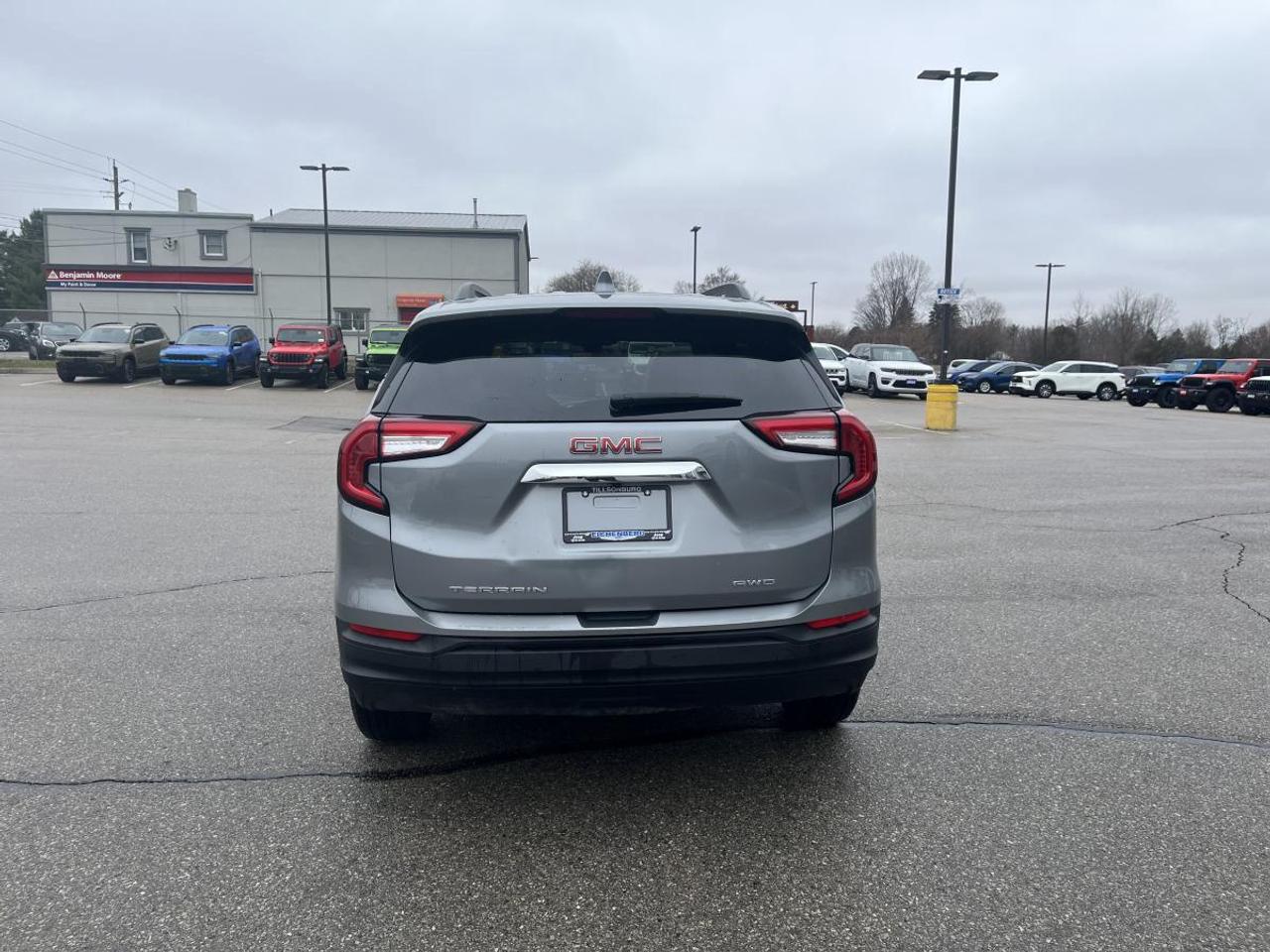 2024 GMC Terrain AWD SLE @ 3.99% for 60 mo Photo