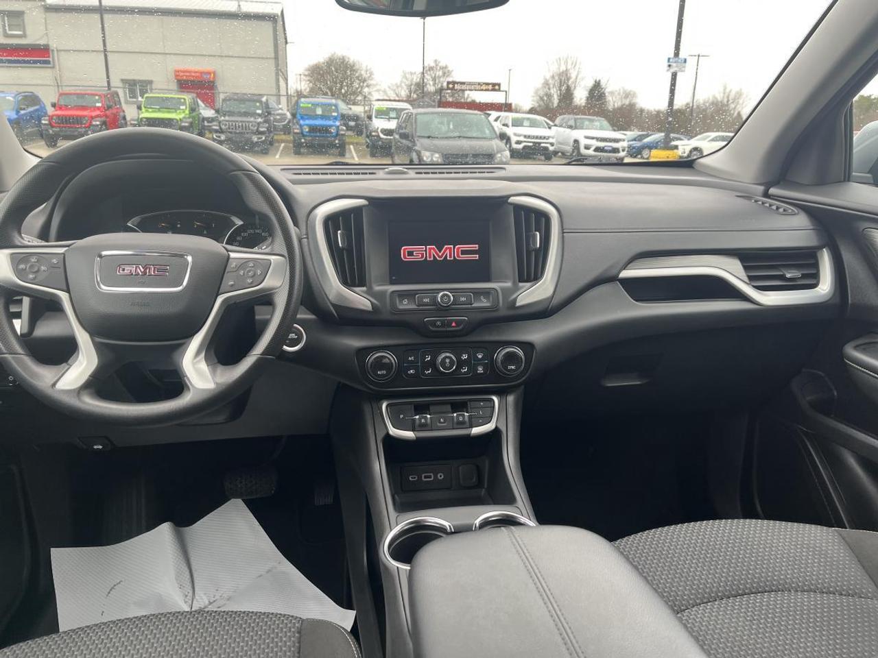 2024 GMC Terrain AWD SLE @ 3.99% for 60 mo Photo