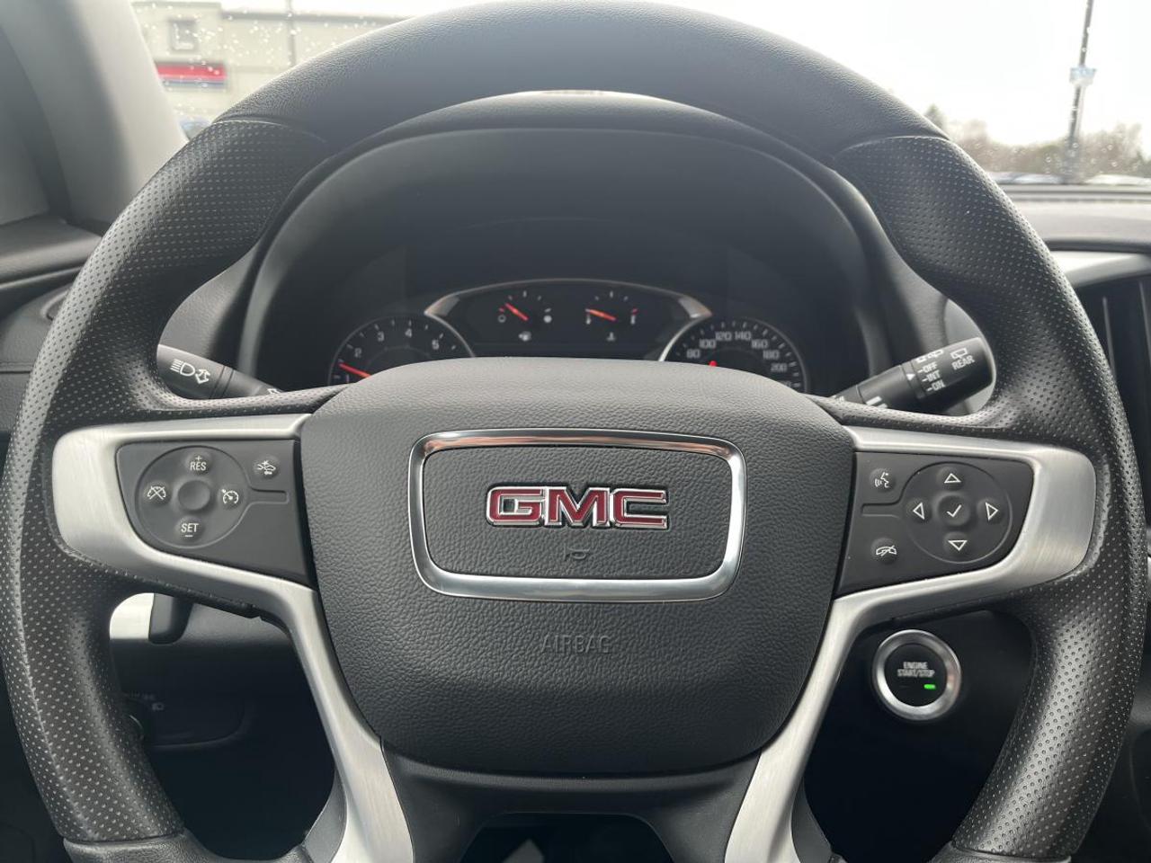 2024 GMC Terrain AWD SLE @ 3.99% for 60 mo Photo
