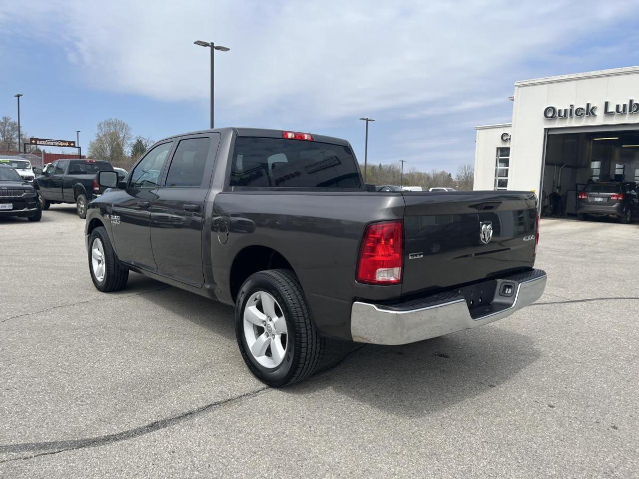 2023 RAM 1500 Classic SLT 4x4 Crew Cab 5'7 Box Photo