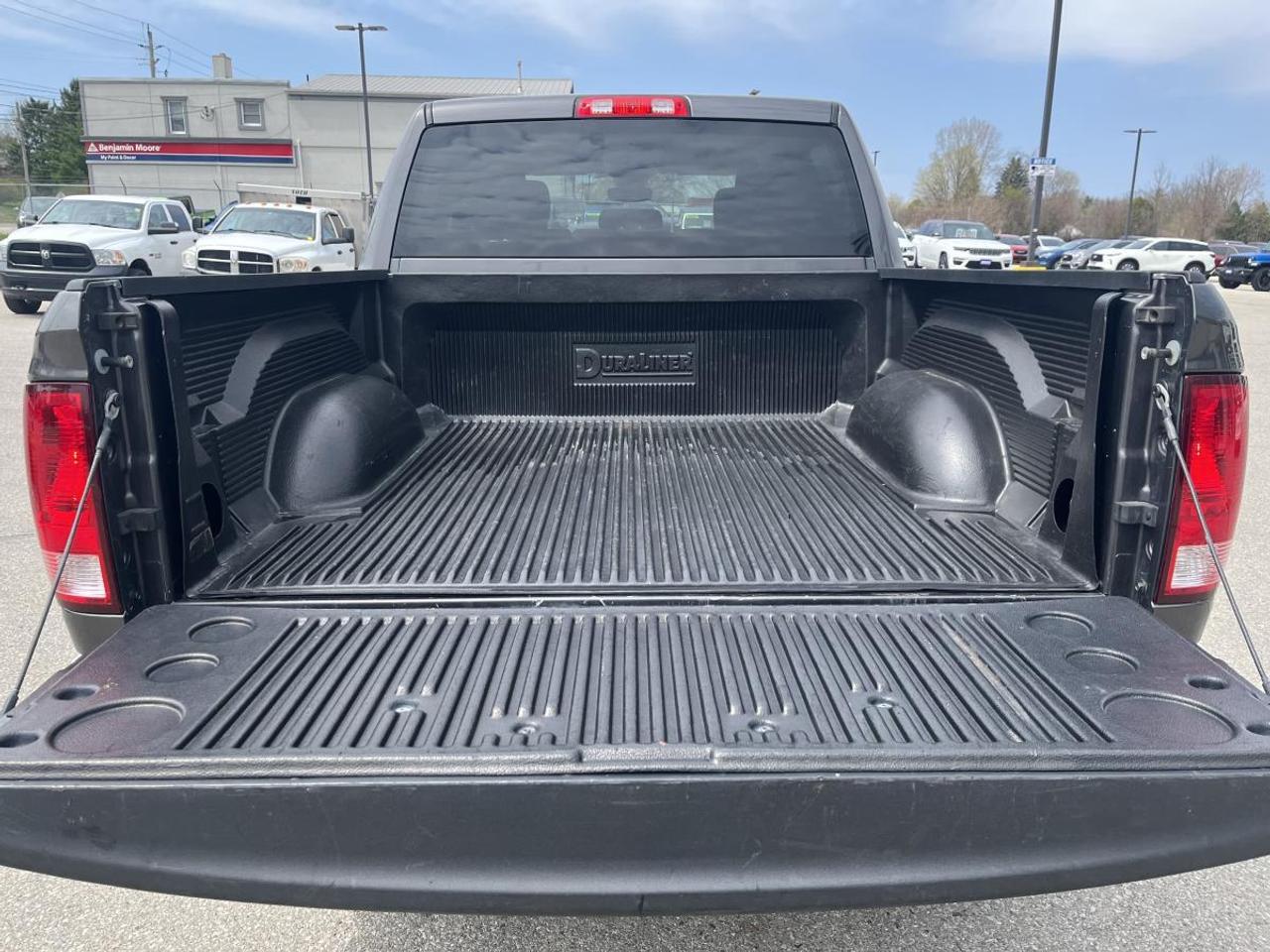 2023 RAM 1500 Classic SLT 4x4 Crew Cab 5'7 Box Photo