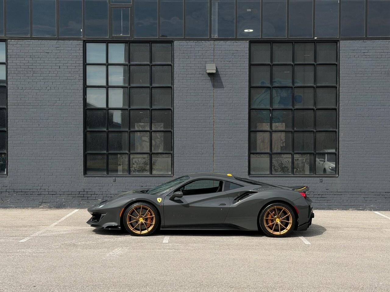 2019 Ferrari 488 Pista COUPE Photo