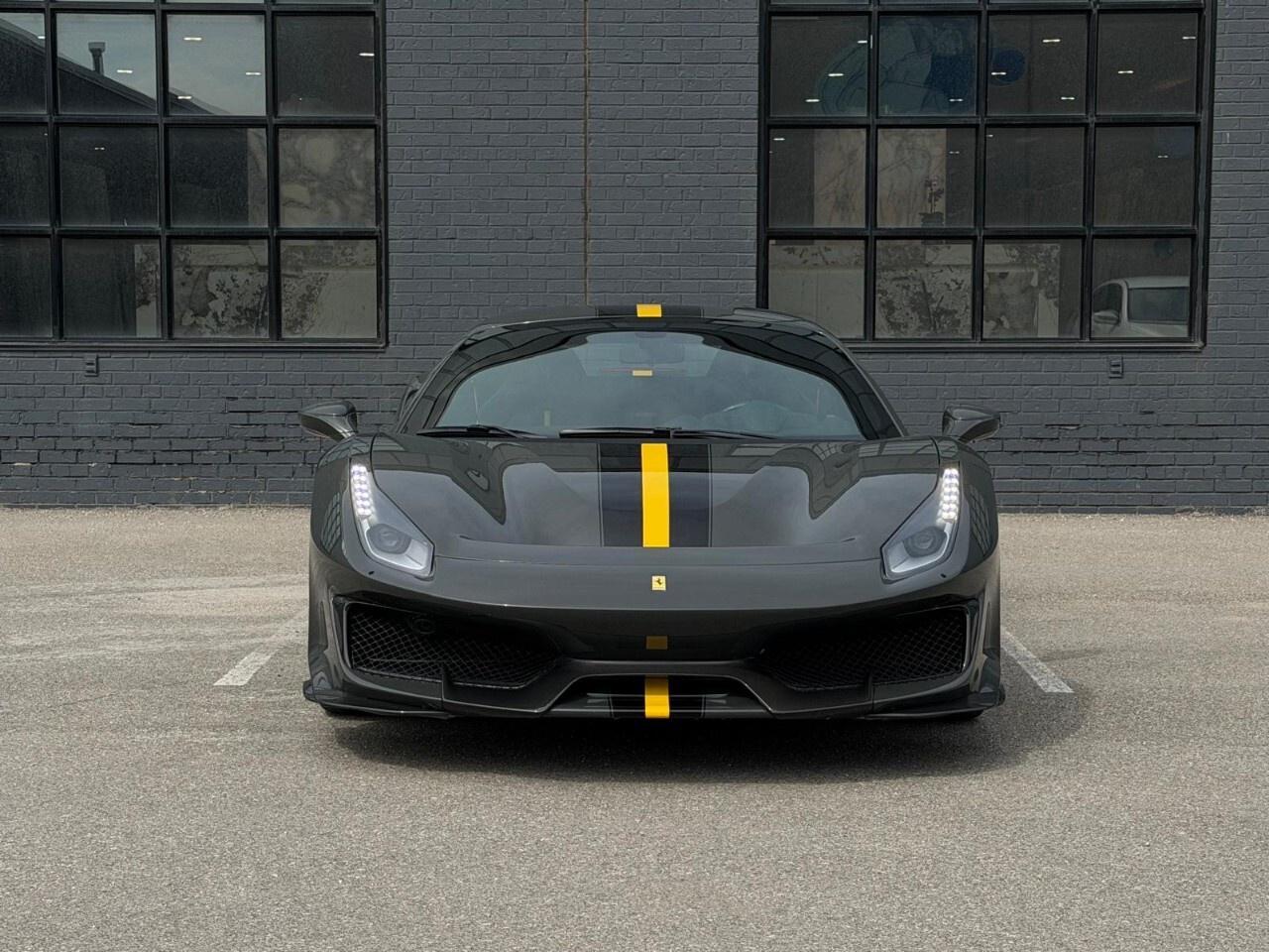 2019 Ferrari 488 Pista COUPE Photo