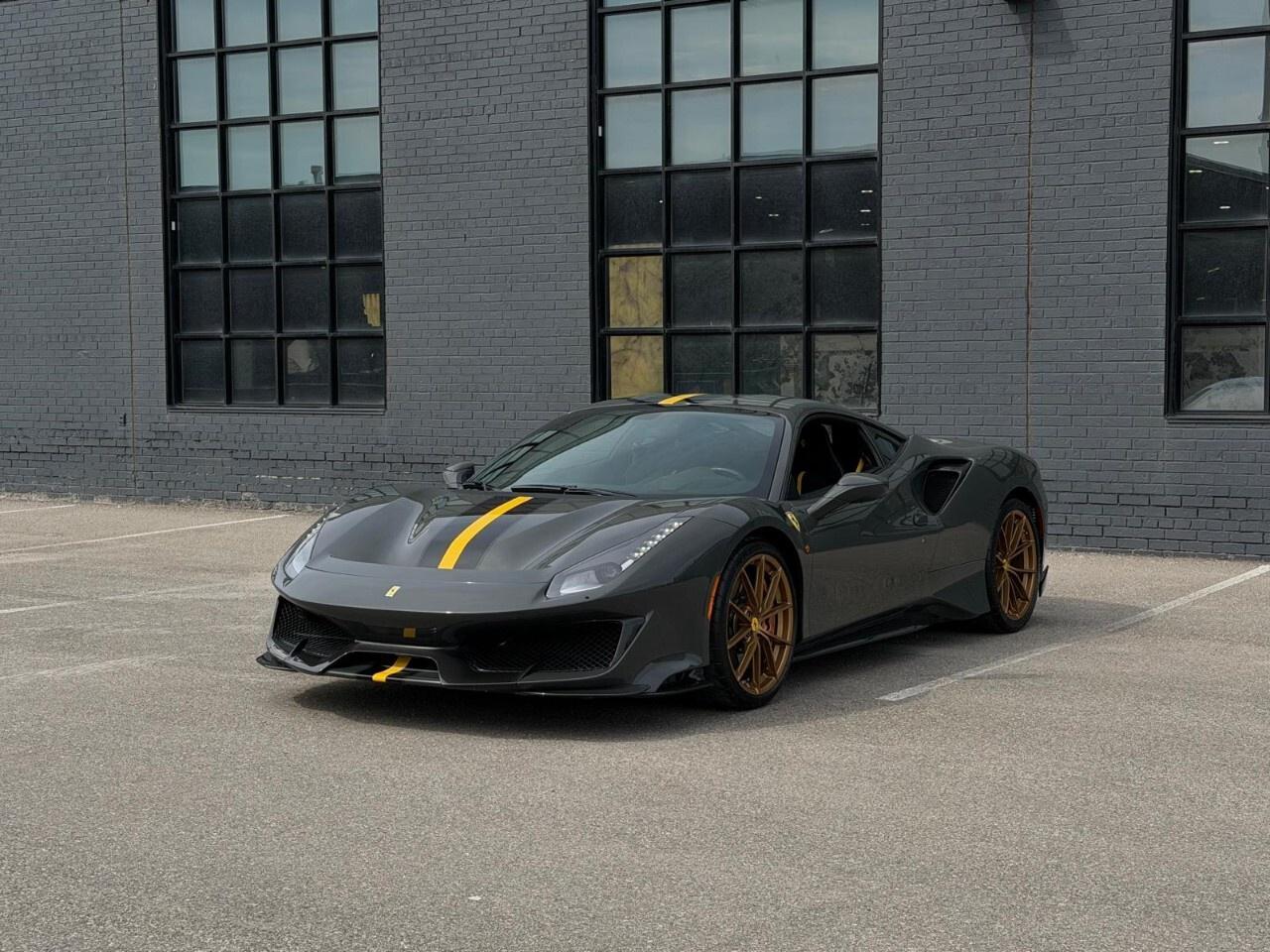 2019 Ferrari 488 Pista COUPE Photo