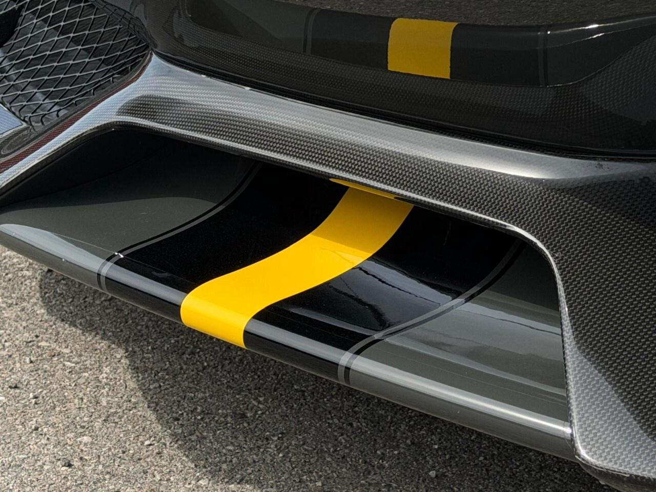 2019 Ferrari 488 Pista COUPE Photo