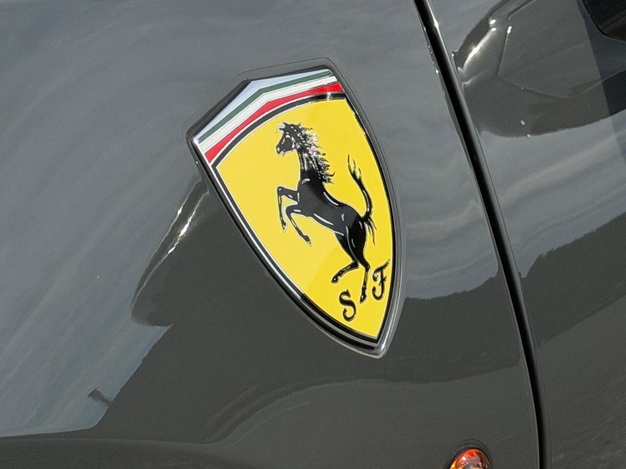 2019 Ferrari 488 Pista COUPE Photo