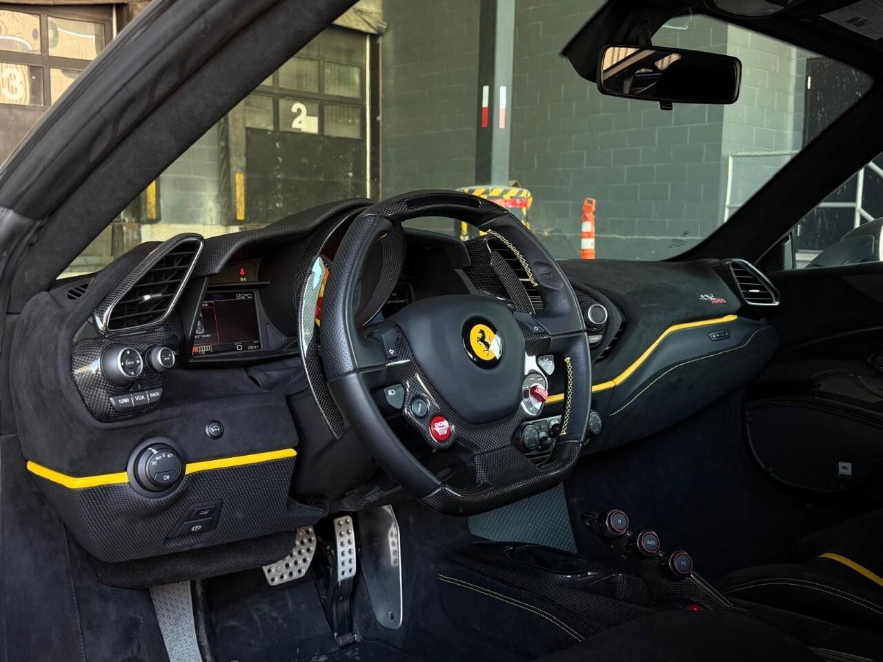 2019 Ferrari 488 Pista COUPE Photo