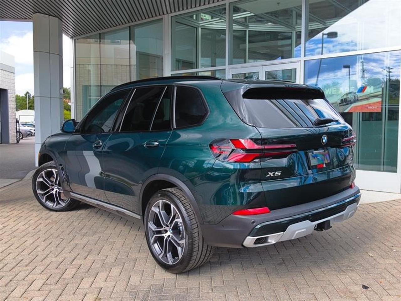 2025 BMW X5 xDrive40i Sports Activity Vehicle Photo3