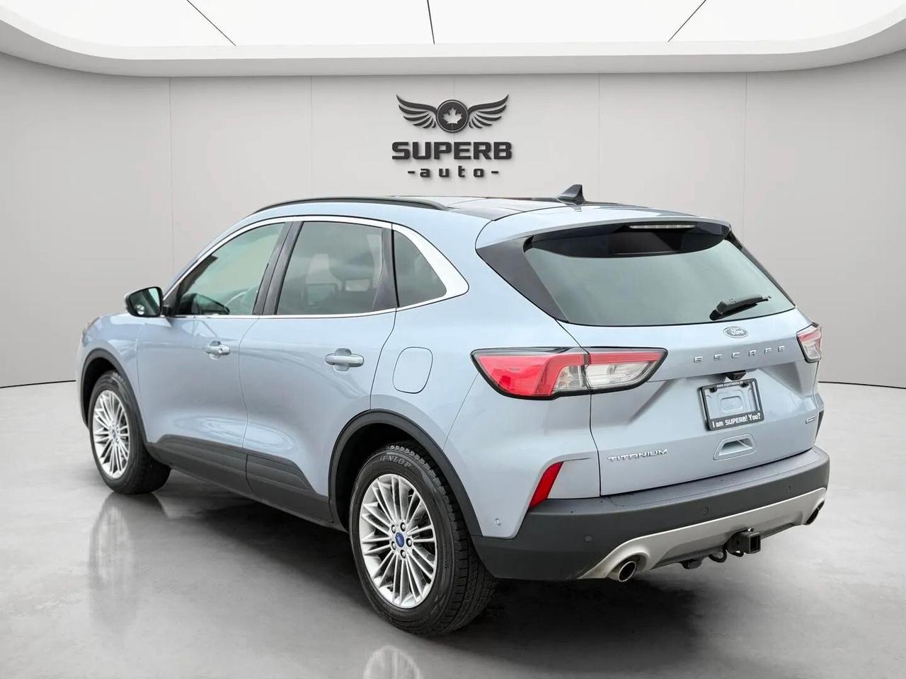 2022 Ford Escape TITANIUM   AWD   HYBRID   NO ACCIDENT   ONE OWNER Photo