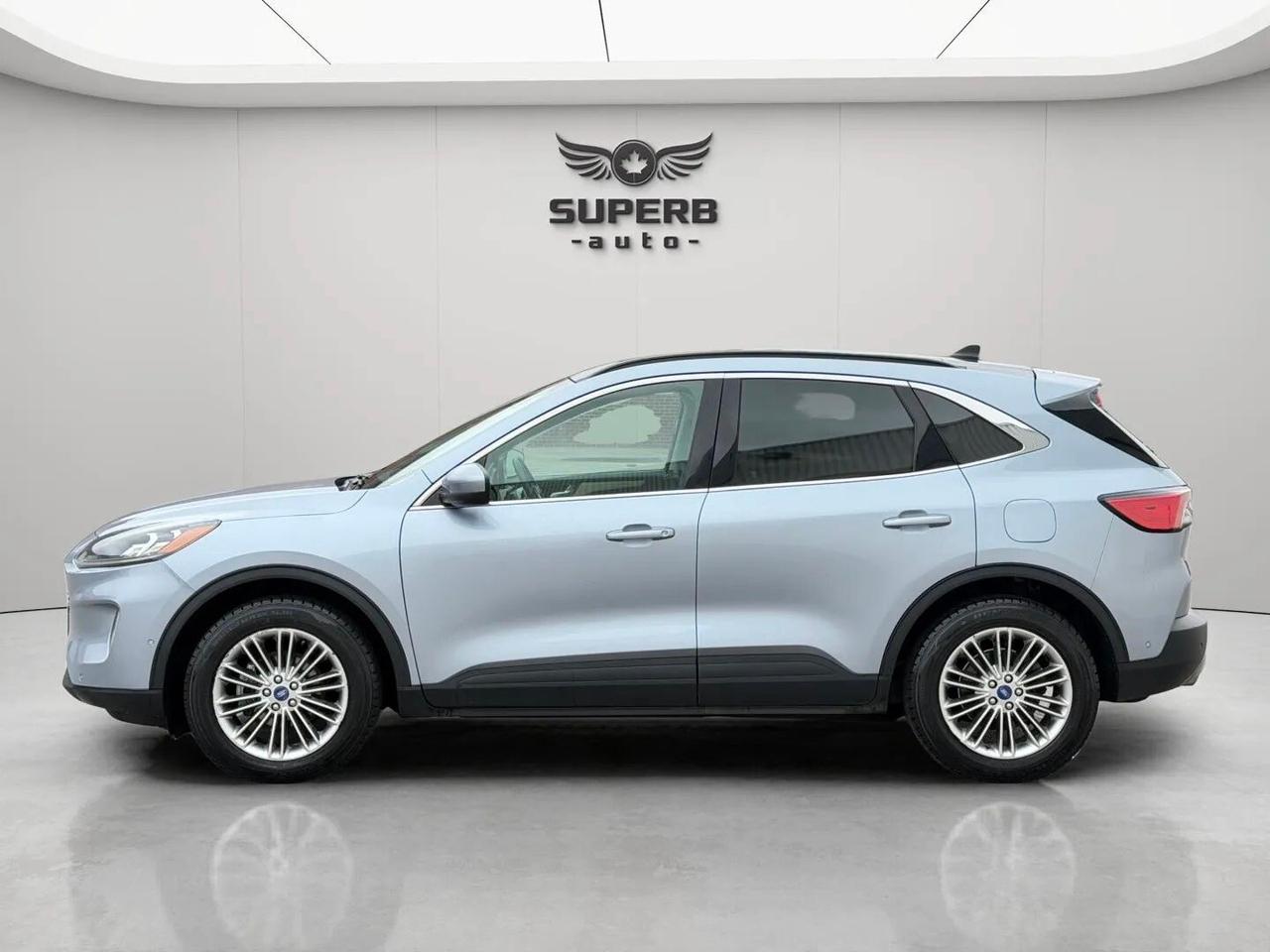 2022 Ford Escape TITANIUM   AWD   HYBRID   NO ACCIDENT   ONE OWNER Photo