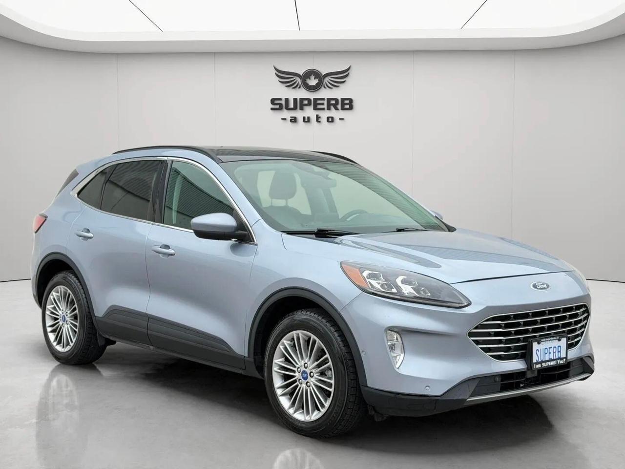 2022 Ford Escape TITANIUM   AWD   HYBRID   NO ACCIDENT   ONE OWNER Photo