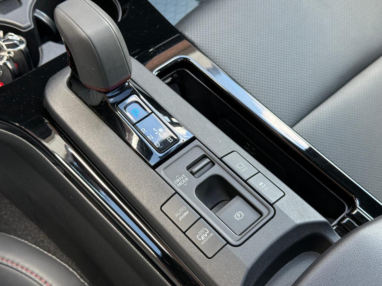 2024 Toyota Prius Prime XSE   PRIME   PLUG-IN HYBRID   NO ACCIDENT   ONE O Photo