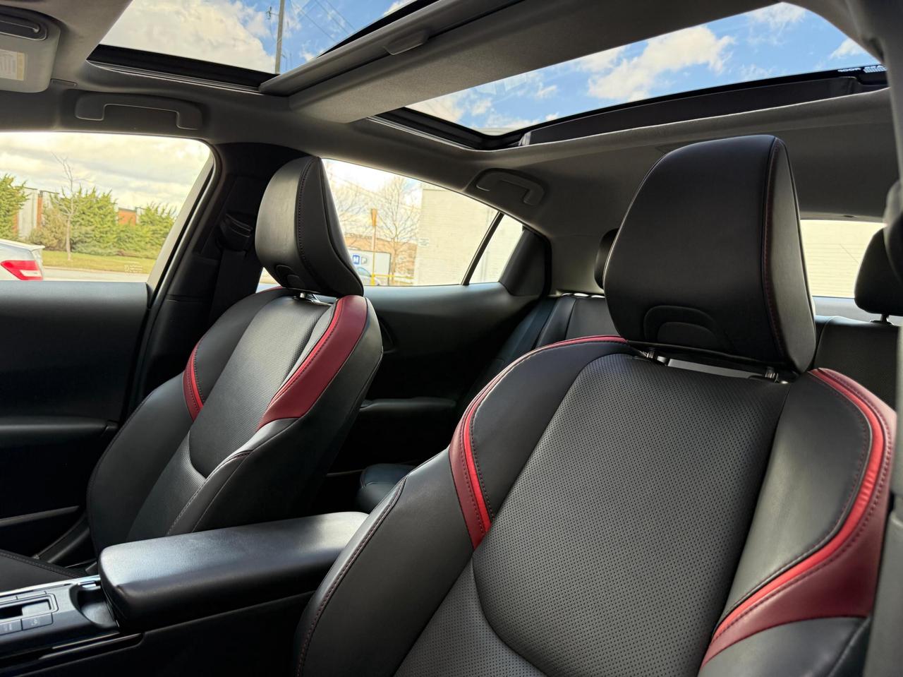 2024 Toyota Prius Prime XSE   PRIME   PLUG-IN HYBRID   NO ACCIDENT   ONE O Photo