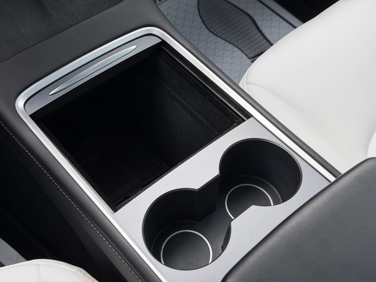 2022 Tesla Model Y PERFORMANCE   AWD   NO ACCIDENT   ONE OWNER Photo