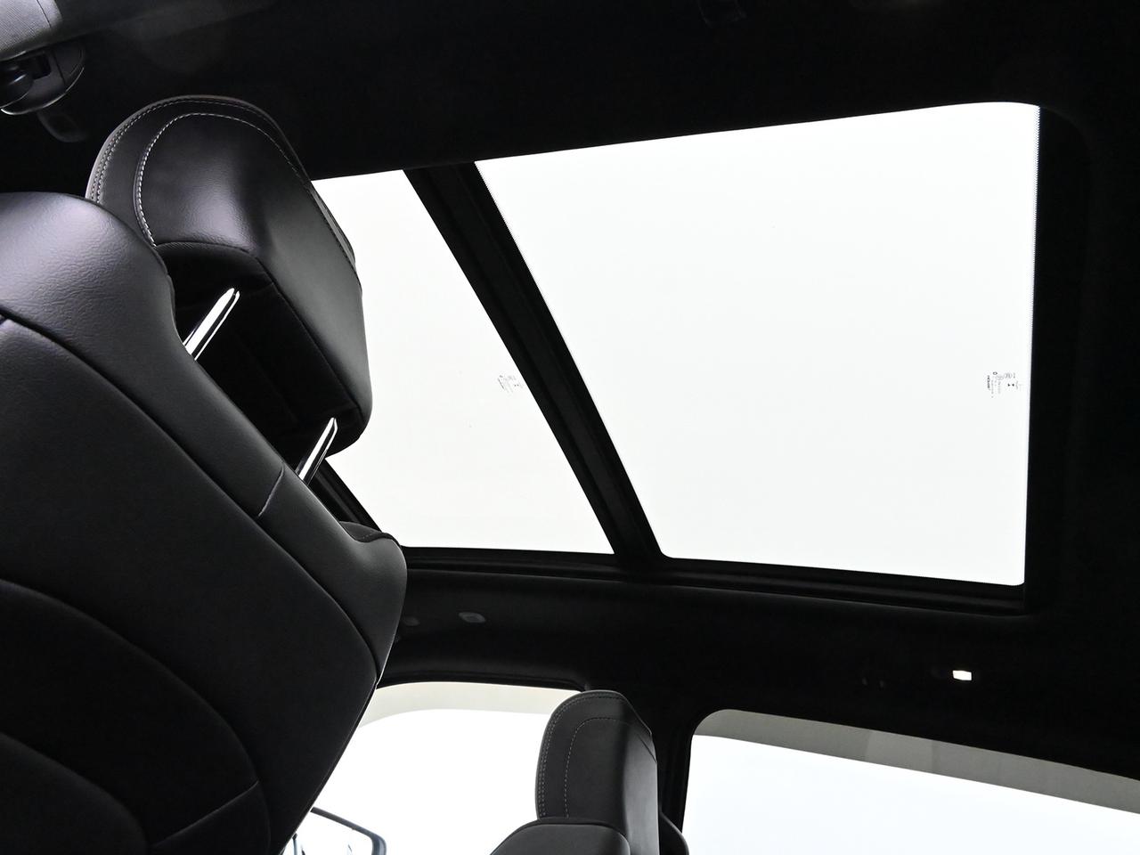 2022 RAM 1500 Laramie Photo