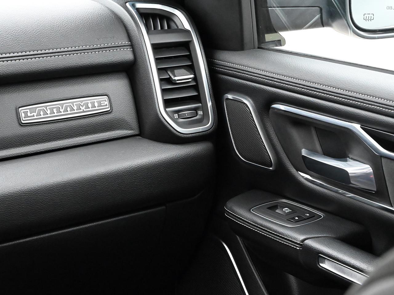 2022 RAM 1500 Laramie Photo