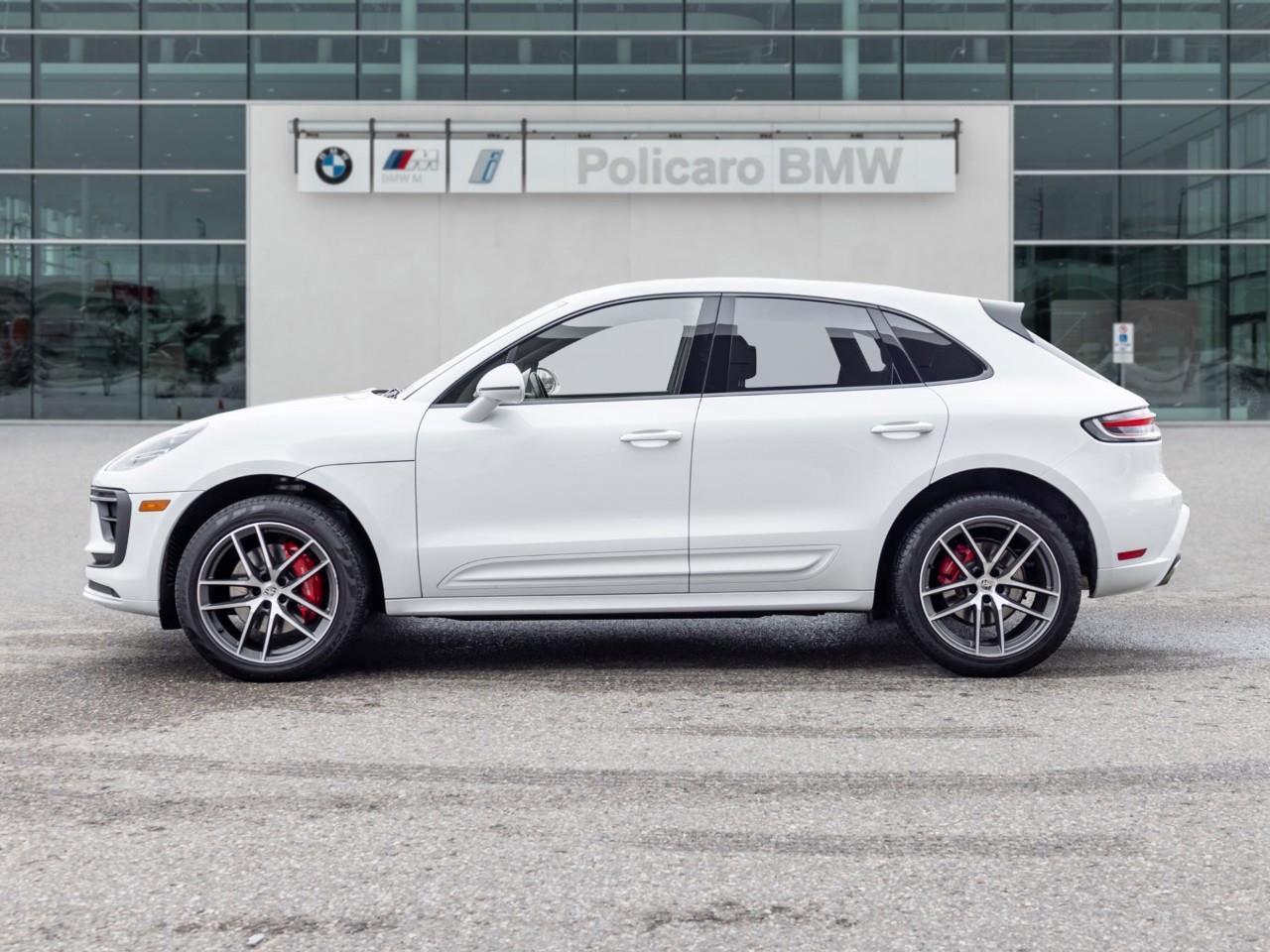 2023 Porsche Macan S 4dr All-Wheel Drive Photo2