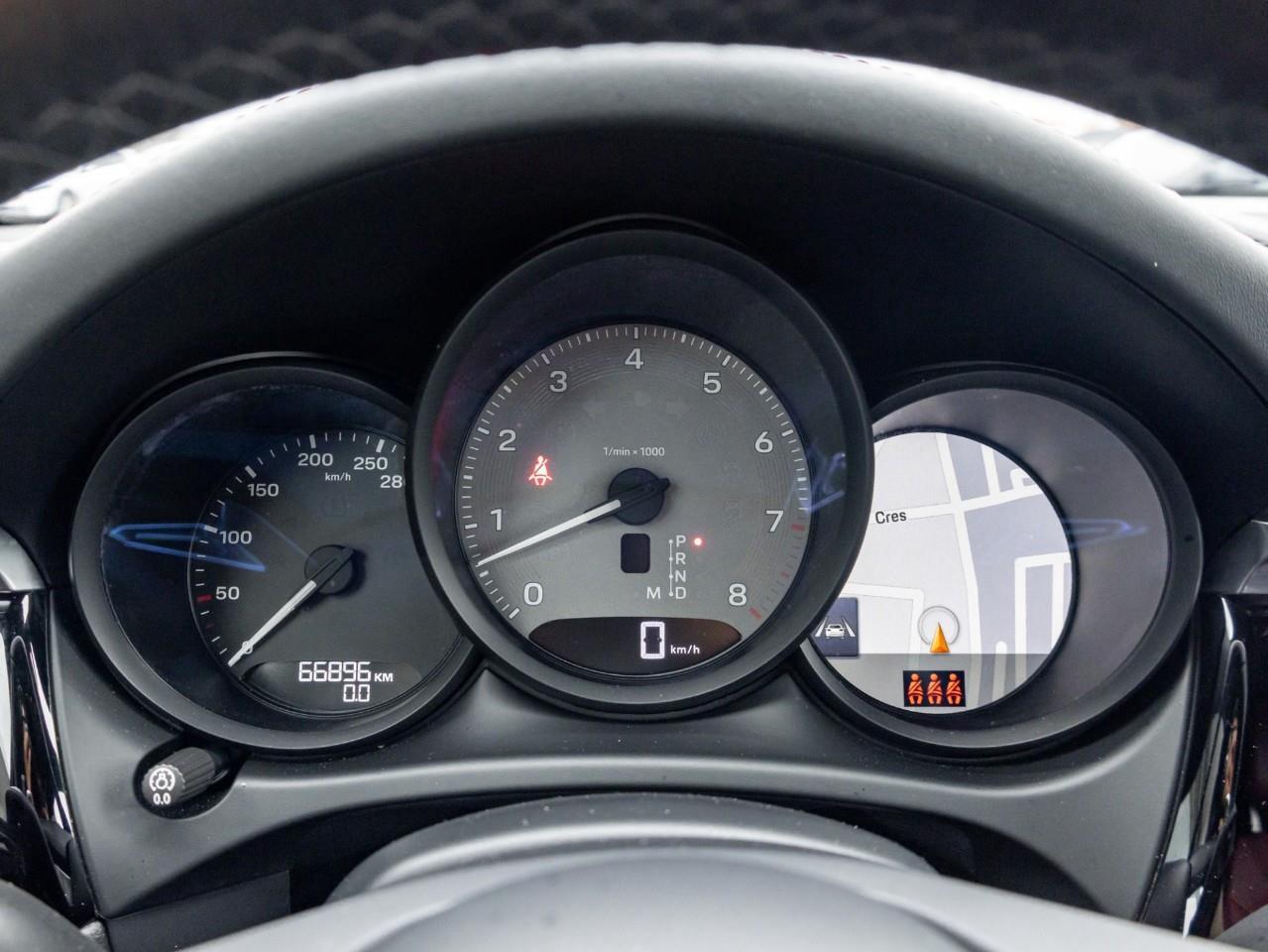 2023 Porsche Macan S 4dr All-Wheel Drive Photo
