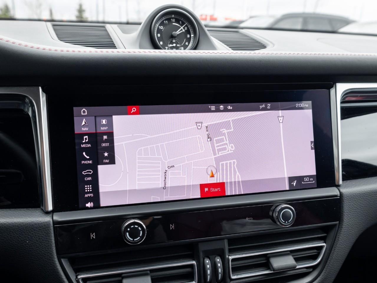 2023 Porsche Macan S 4dr All-Wheel Drive Photo
