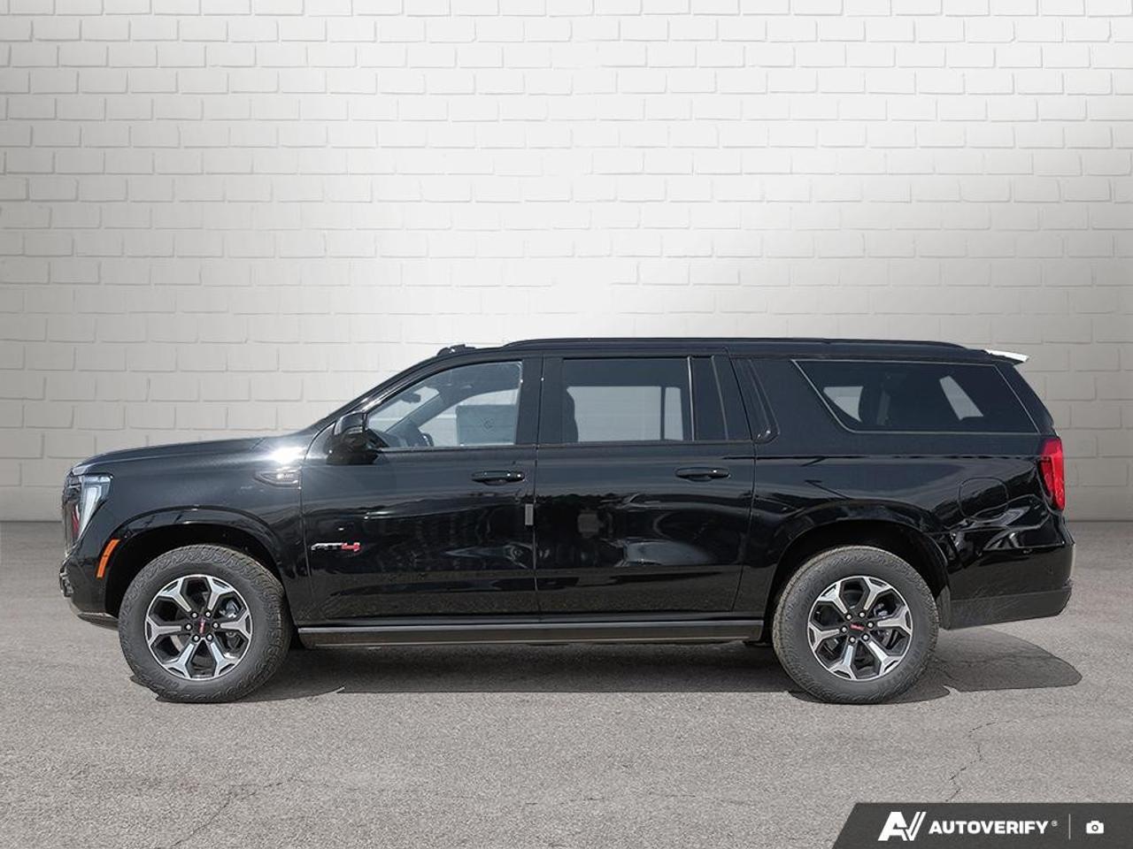 2026 GMC Yukon XL 4WD 4dr AT4 Ultimate Photo