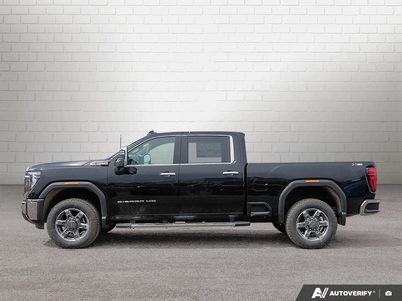 2026 GMC SIERRA 2500HD Crew Cab Standard Box 4-Wheel Drive SLT Photo