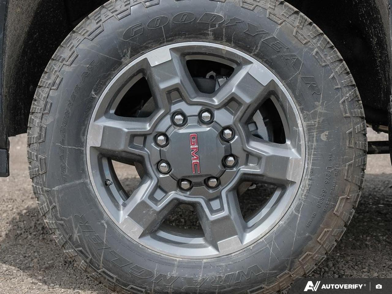2026 GMC SIERRA 2500HD Crew Cab Standard Box 4-Wheel Drive SLT Photo