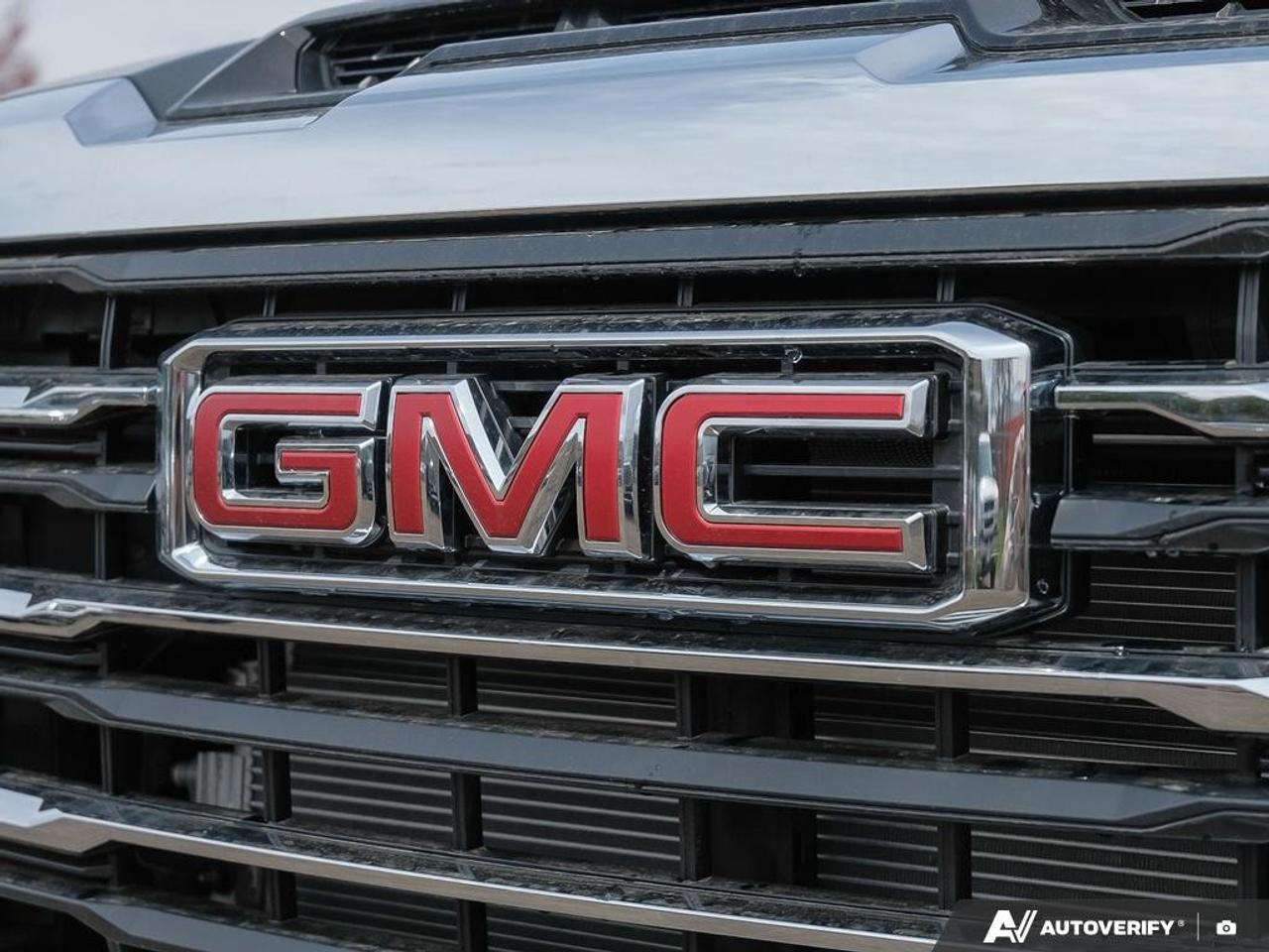 2026 GMC SIERRA 2500HD Crew Cab Standard Box 4-Wheel Drive SLT Photo