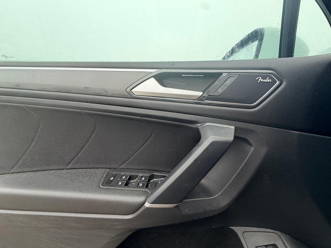 2018 Volkswagen Tiguan Highline 4MOTION Photo