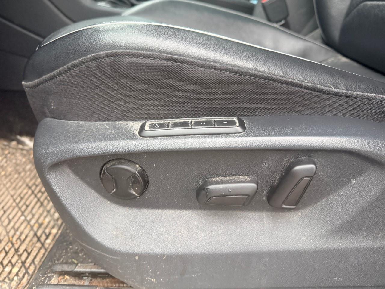 2018 Volkswagen Tiguan Highline 4MOTION Photo