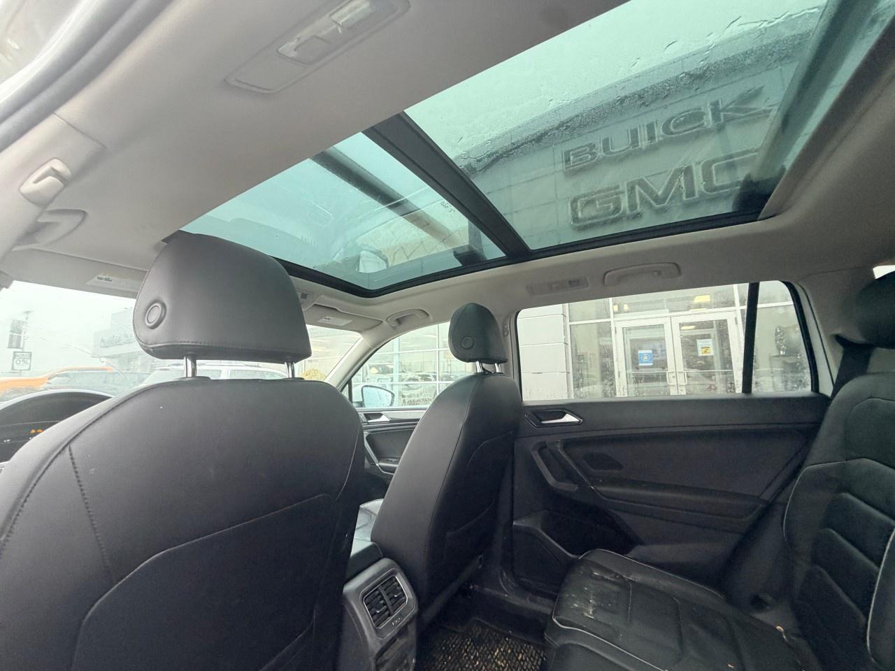 2018 Volkswagen Tiguan Highline 4MOTION Photo