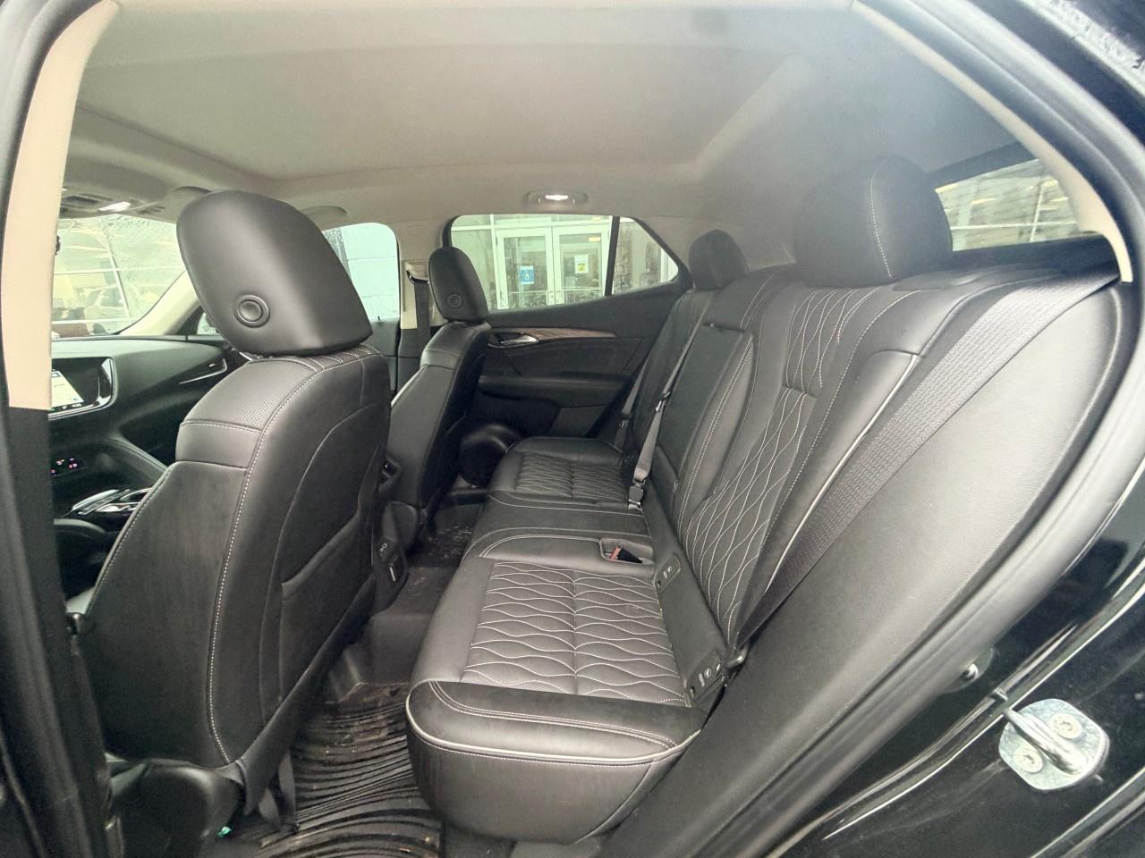 2022 Buick Envision AWD 4dr Avenir Photo