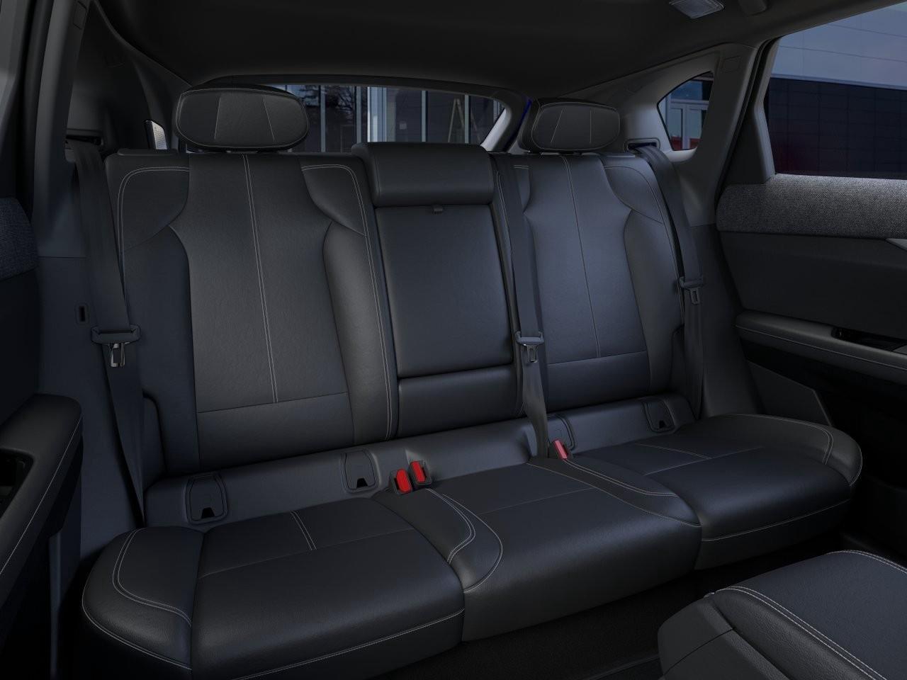 2026 Cadillac OPTIQ Luxury 4dr Photo