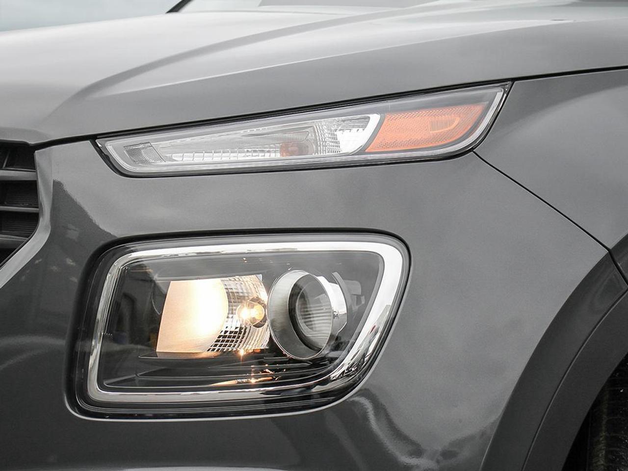 2025 Hyundai Venue  Photo