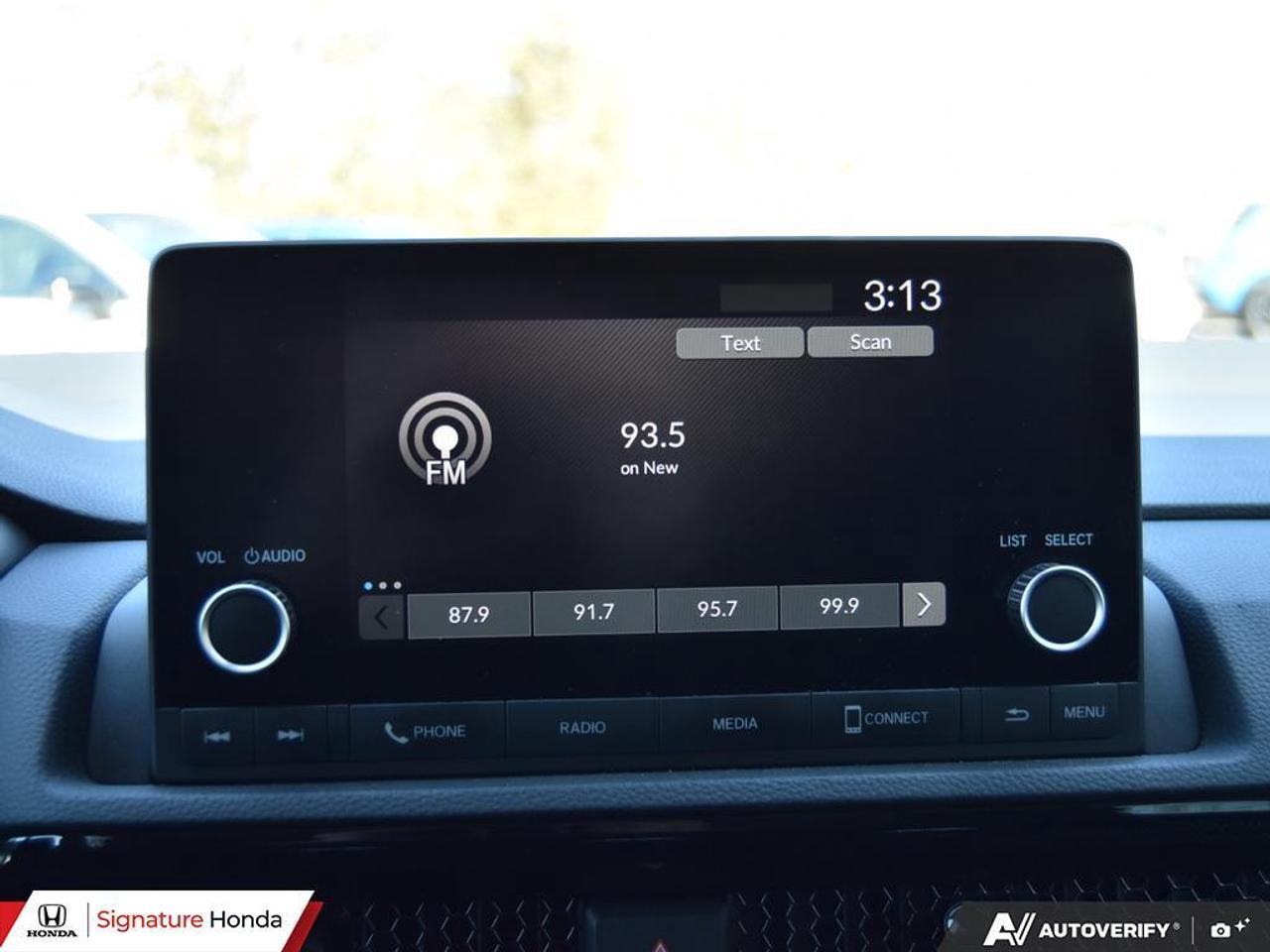 2025 Honda CR-V Sport Photo