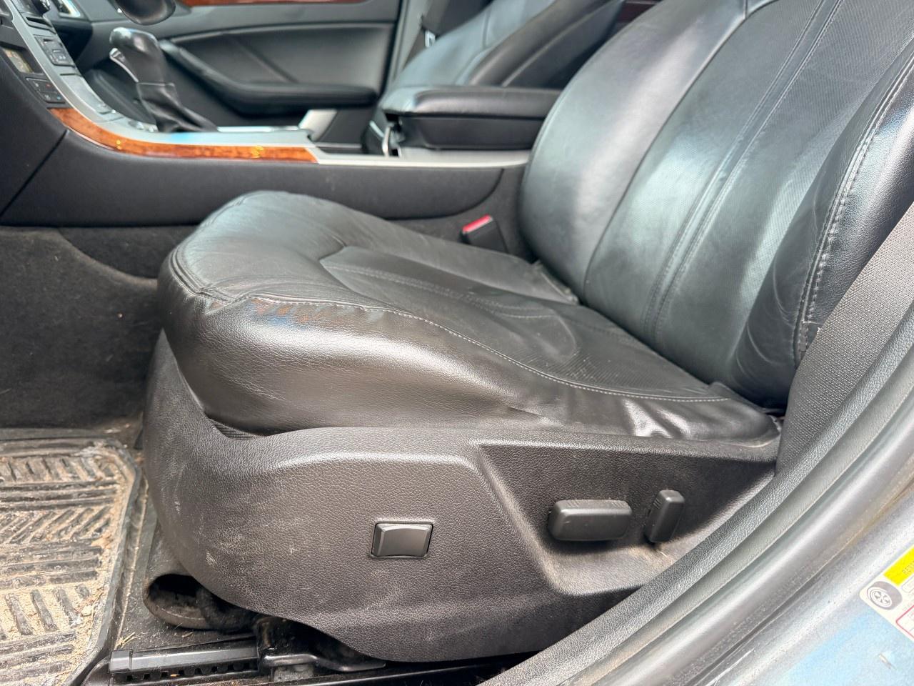 2008 Cadillac CTS 4dr Sdn w/1SA Photo