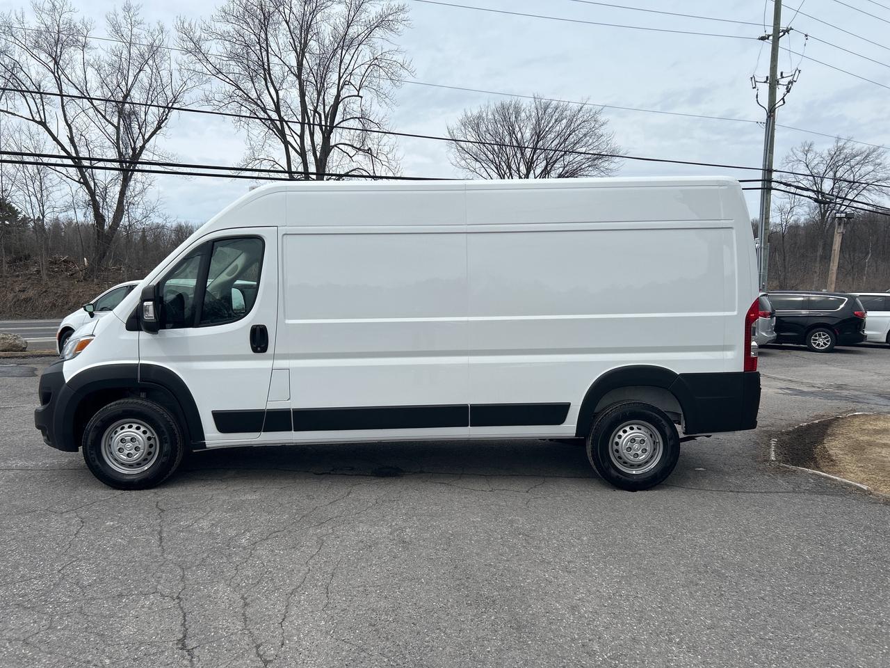 2025 RAM ProMaster Cargo Van Tradesman 2500 High Roof 159  WB w-Pass Seat Photo3