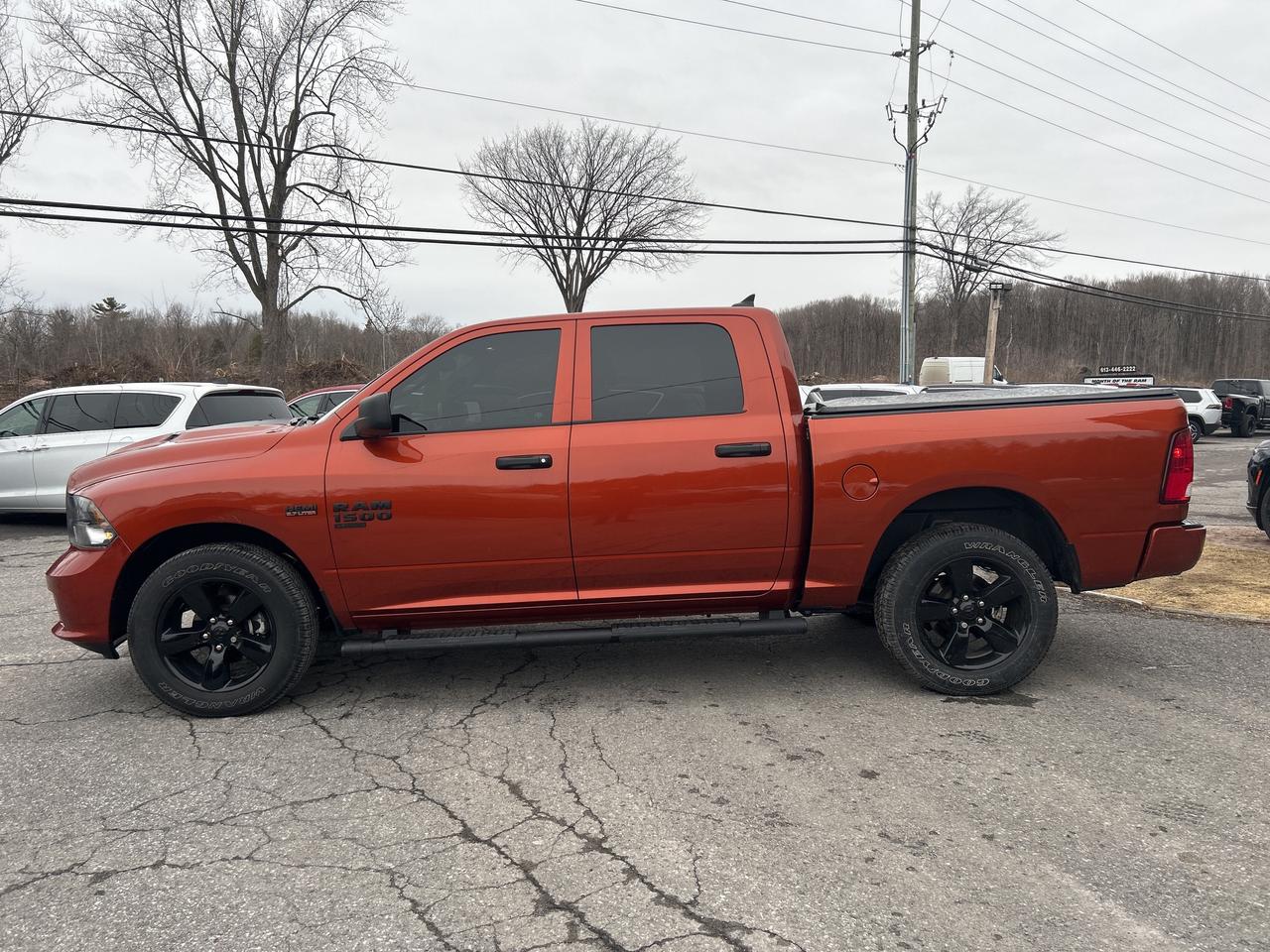 2023 RAM 1500 Classic EXPRESS Photo