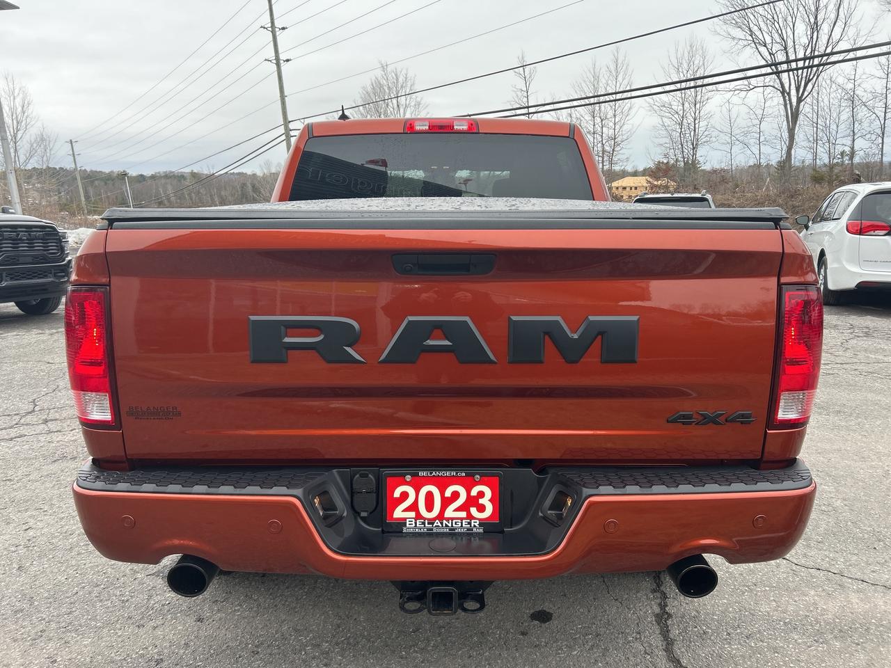 2023 RAM 1500 Classic EXPRESS Photo