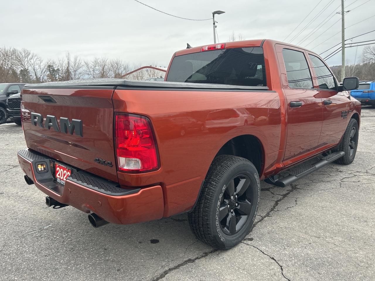 2023 RAM 1500 Classic EXPRESS Photo