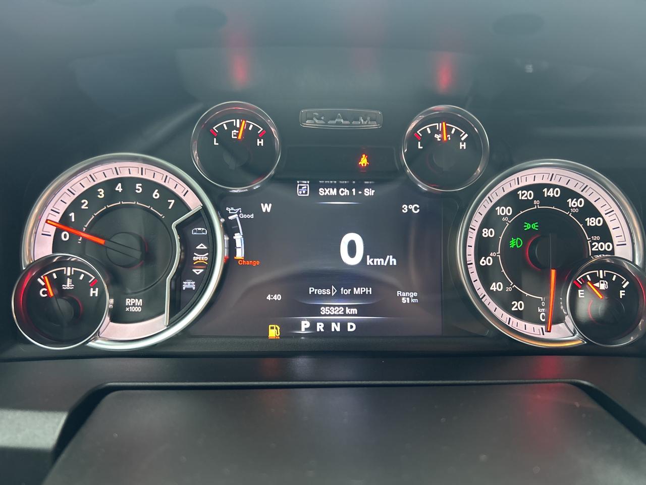2023 RAM 1500 Classic EXPRESS Photo