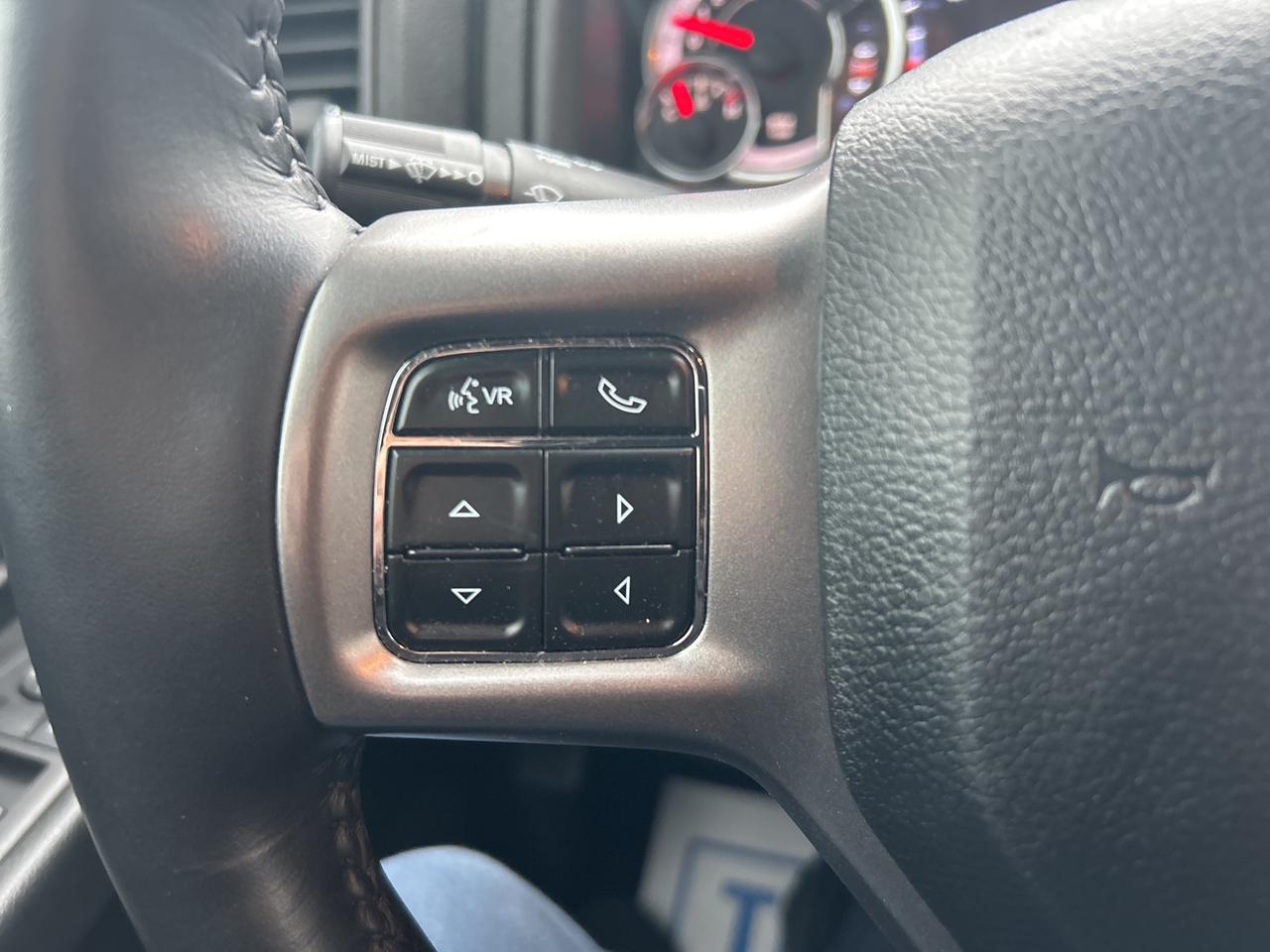 2023 RAM 1500 Classic EXPRESS Photo