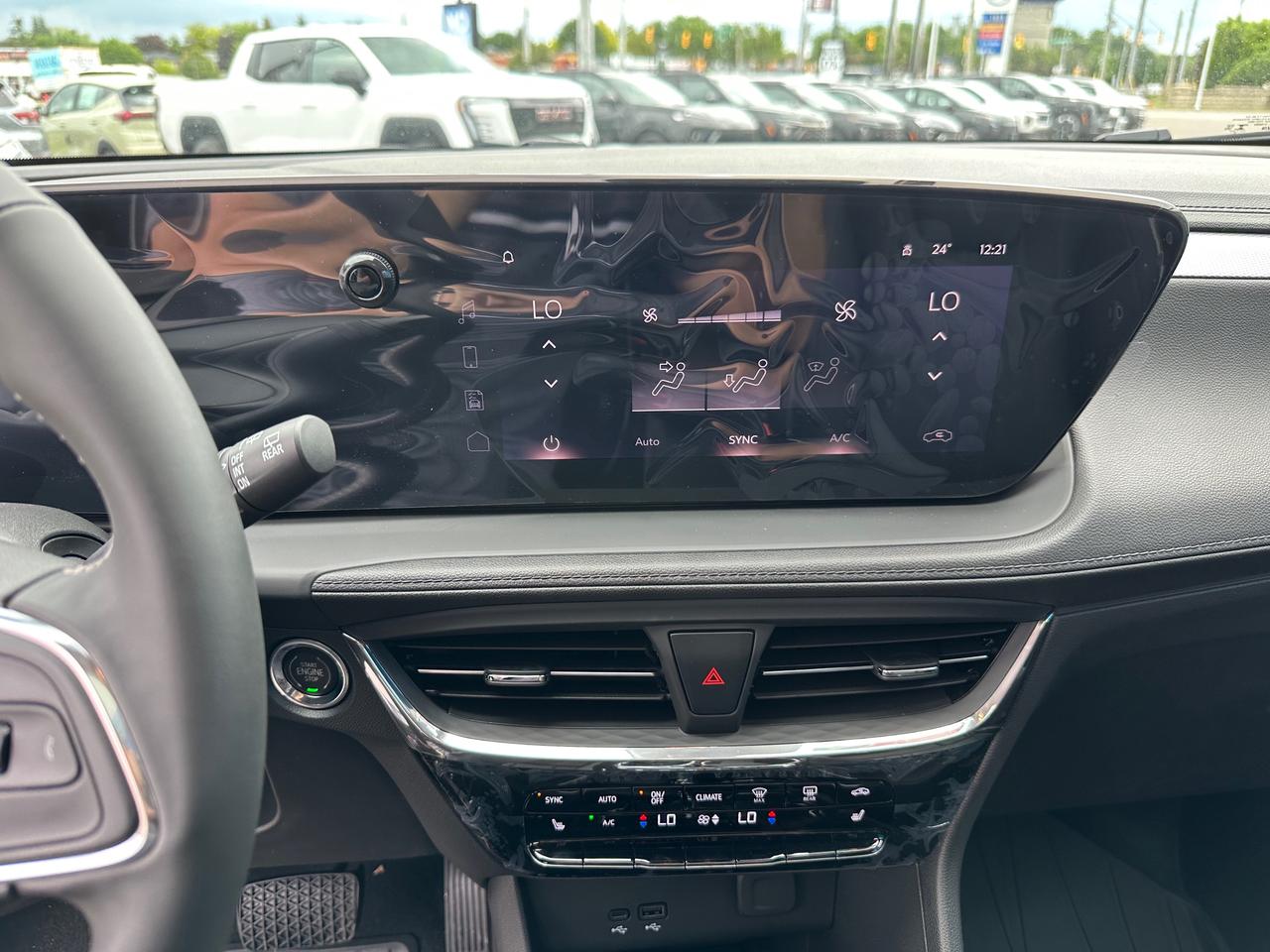 2026 Buick Encore GX Avenir 4dr All-Wheel Drive Photo