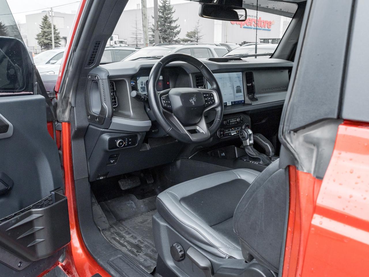 2024 Ford Bronco Big Bend 2dr 4x4 Photo